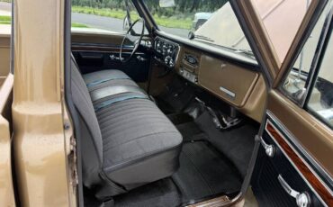 Chevrolet-c10-pickup-1970-12