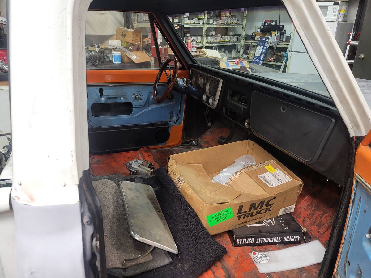 Chevrolet-c10-pickup-1971-white-4