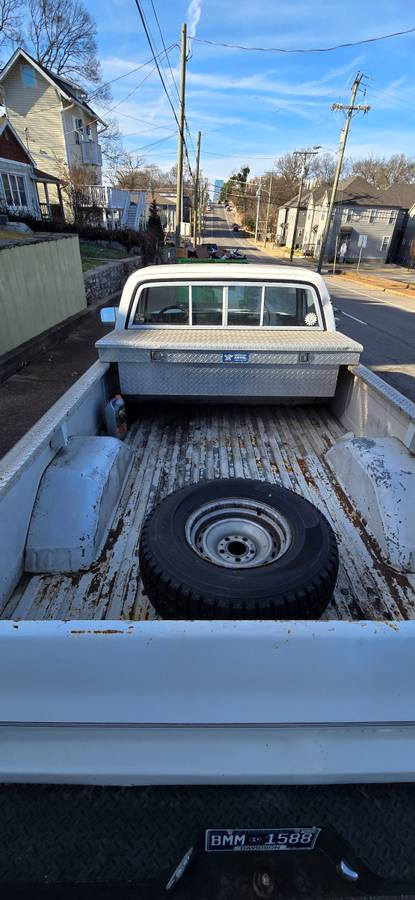 Chevrolet-c10-pickup-1986-white-7
