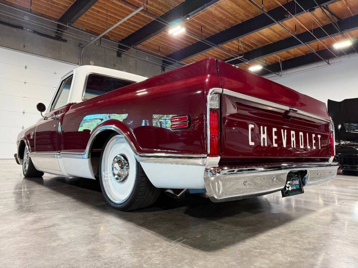 Chevrolet-c10-restomod-1968-47