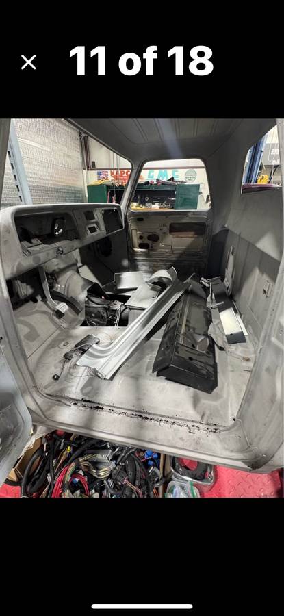 Chevrolet-c10-truck-short-bed-1964-grey-9