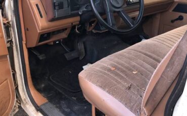 Chevrolet-c1500-1989-white-2
