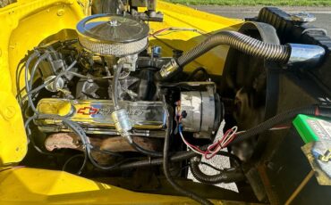 Chevrolet-c20-1965-yellow-17