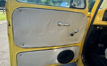 Chevrolet-c20-1965-yellow-20