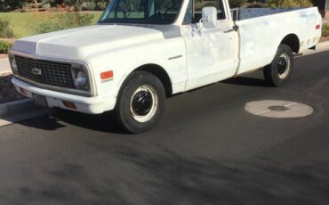 Chevrolet-c20-1972-white-2