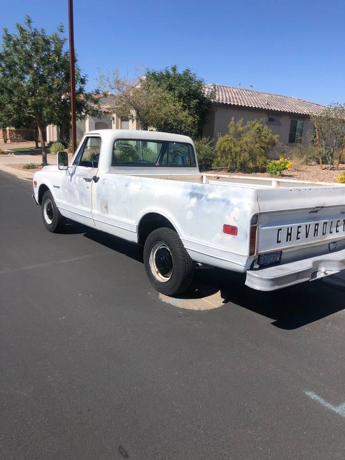Chevrolet-c20-1972-white-3