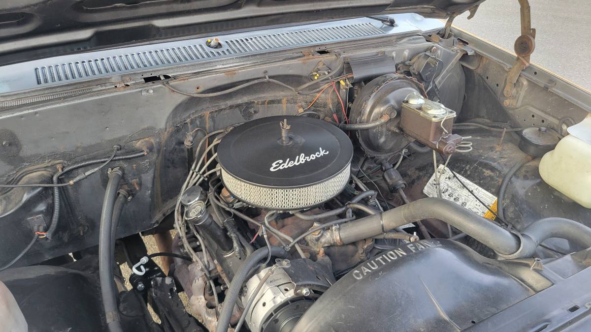 Chevrolet-c20-1986-grey-10