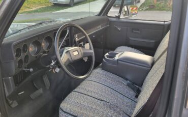 Chevrolet-c20-1986-grey-11