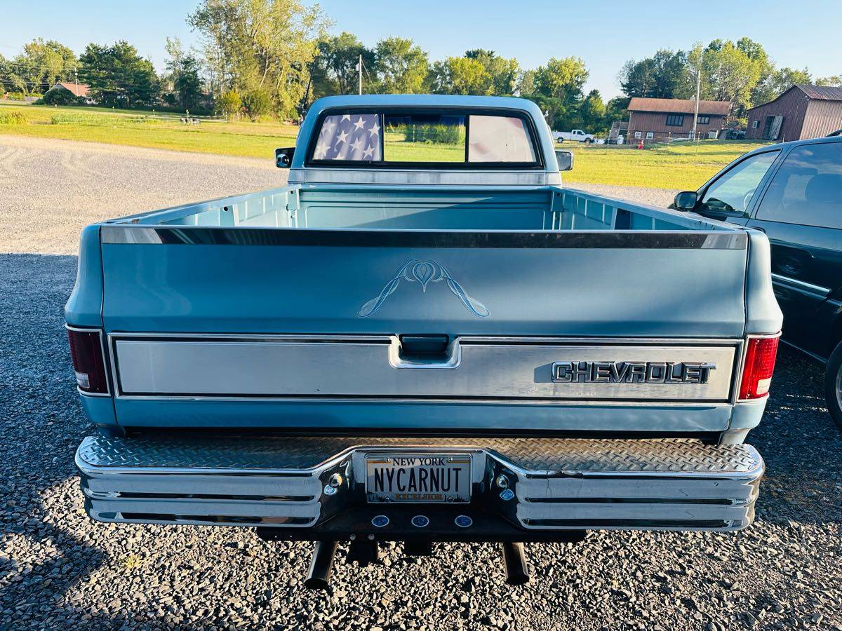 Chevrolet-c20-2wd-1973-blue-20