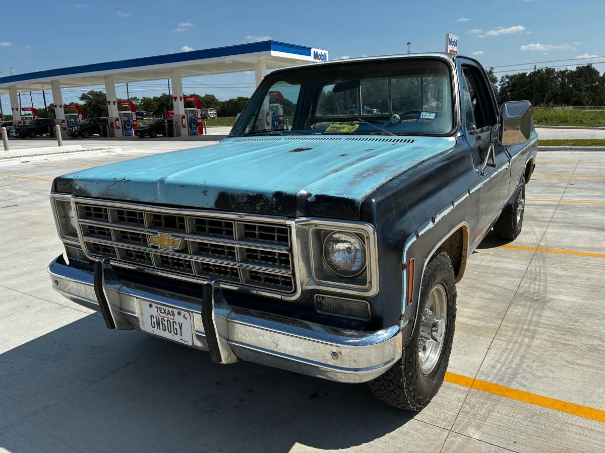 Chevrolet-c20-silverado-1977-blue-1