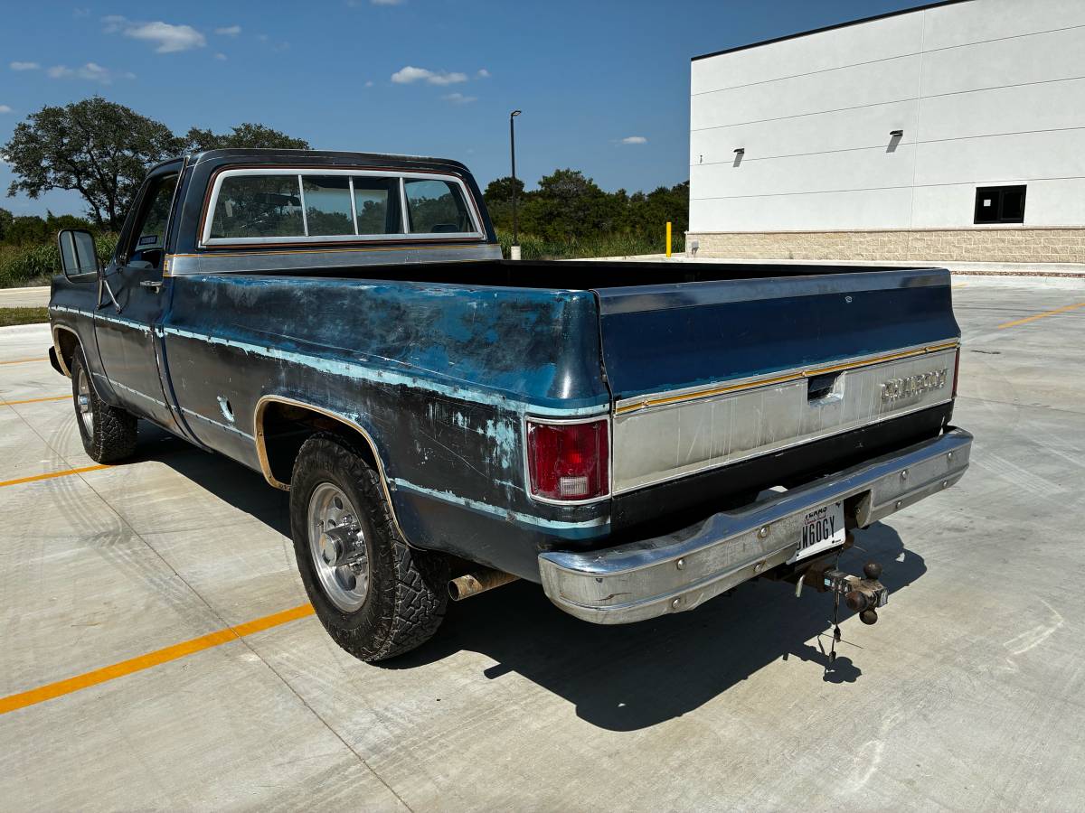 Chevrolet-c20-silverado-1977-blue-9