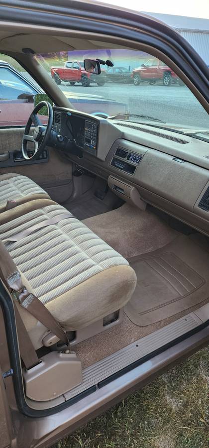 Chevrolet-c2500-1994-5