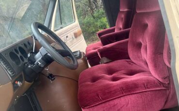 Chevrolet-c30-custom-1988-4