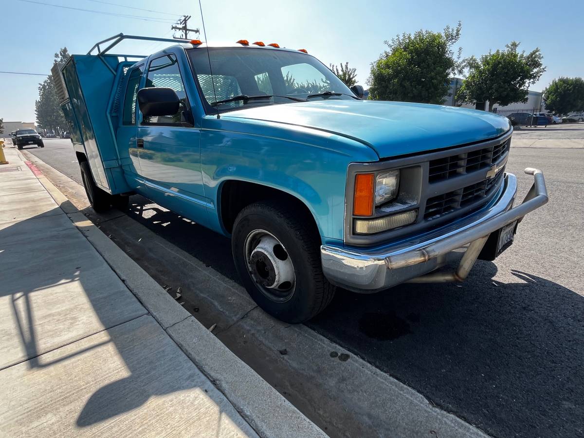Chevrolet-c3500-1994-blue-1