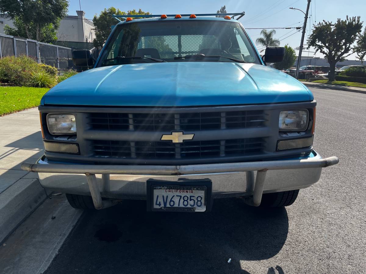 Chevrolet-c3500-1994-blue-9