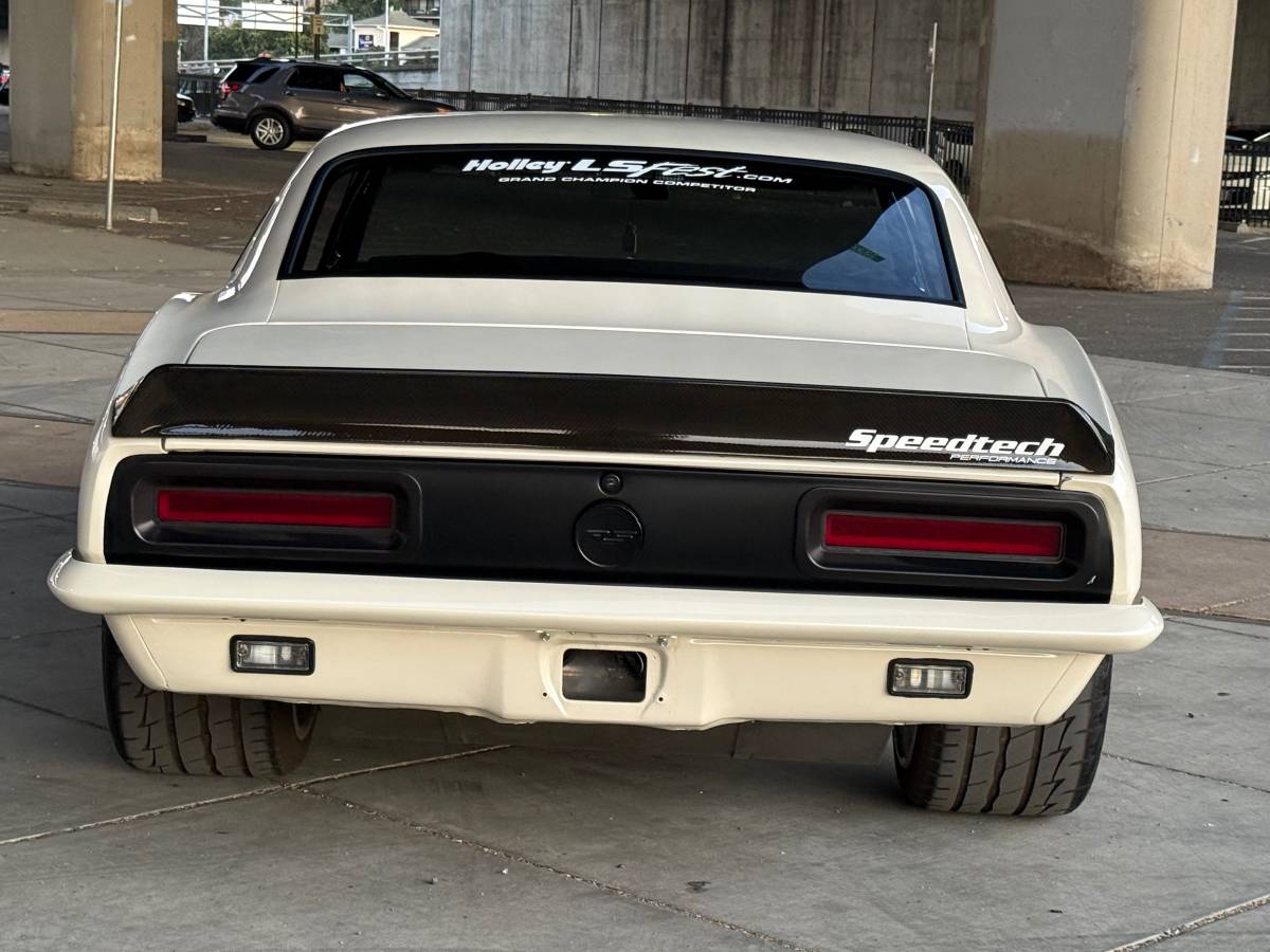 Chevrolet-camaro-1967-11