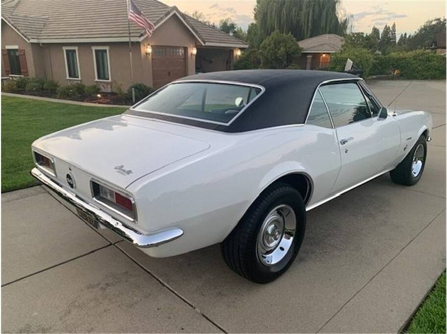 Chevrolet-camaro-1967-22