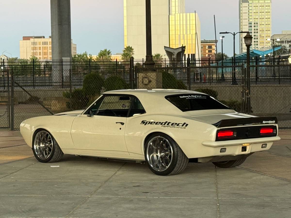 Chevrolet-camaro-1967-7