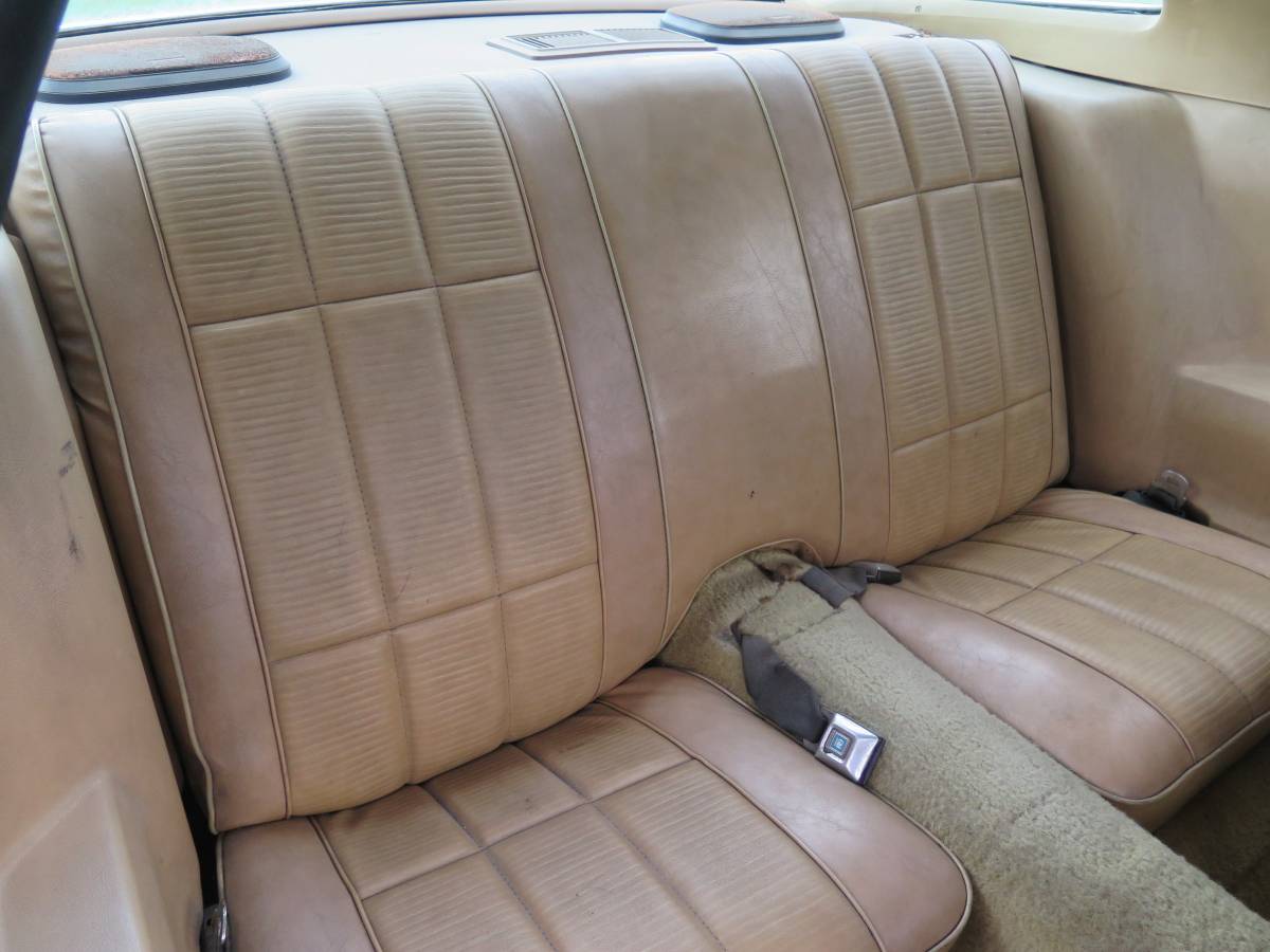 Chevrolet-camaro-1977-custom-14