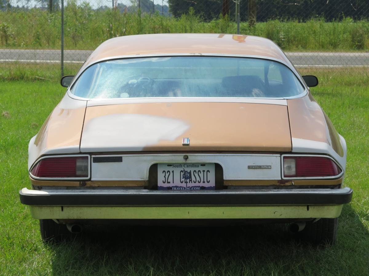 Chevrolet-camaro-1977-custom-8