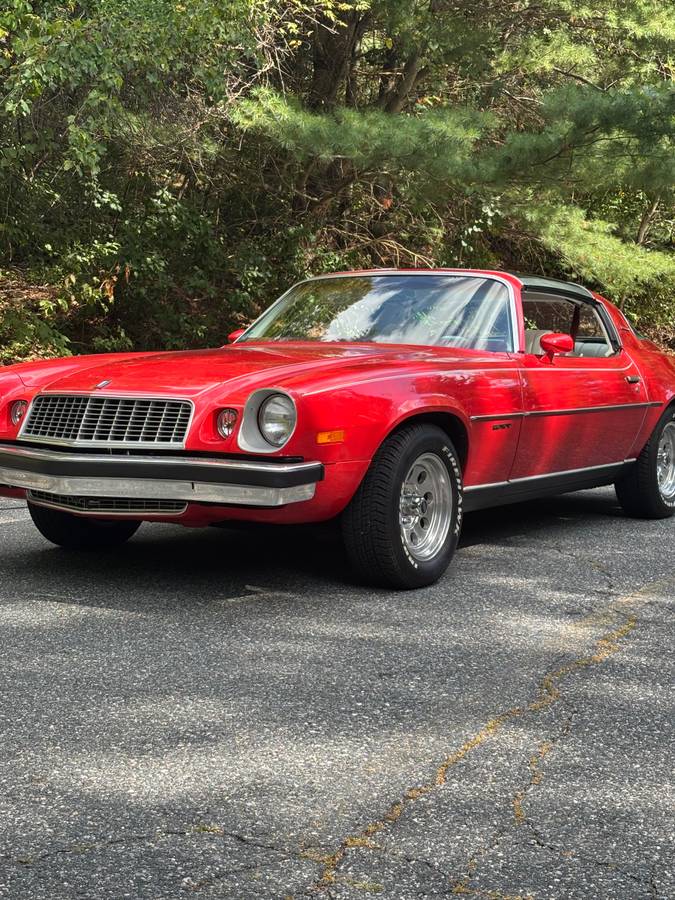 Chevrolet-camaro-1977-red-1