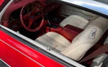 Chevrolet-camaro-1977-red-2
