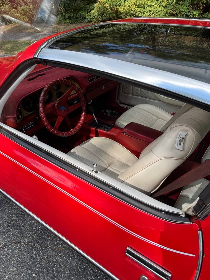 Chevrolet-camaro-1977-red-2