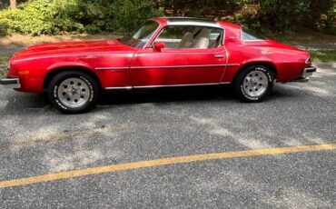 Chevrolet-camaro-1977-red