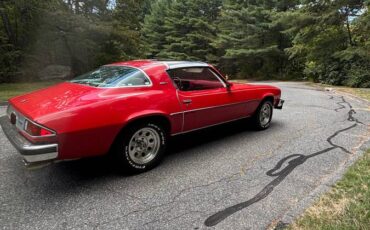 Chevrolet-camaro-1977-red-4