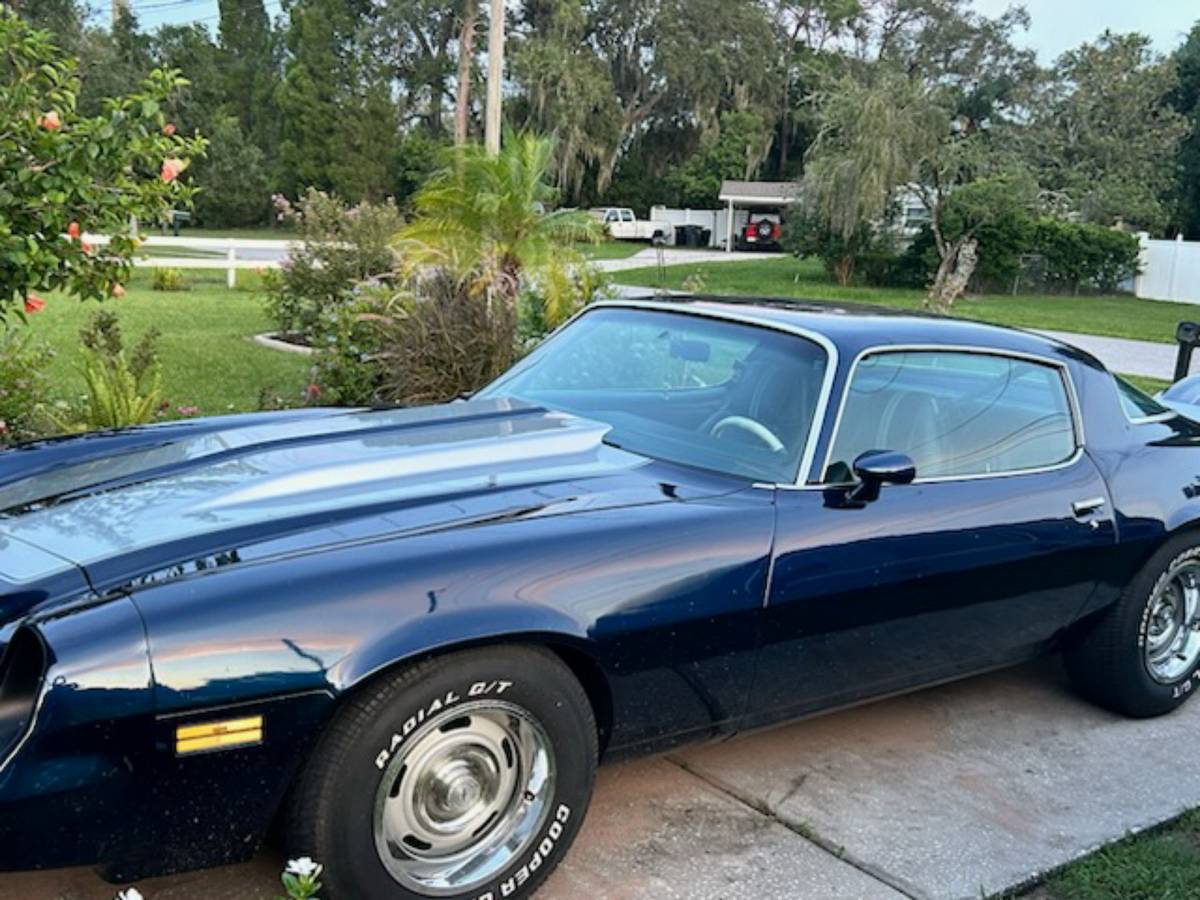 Chevrolet-camaro-1980-blue-5