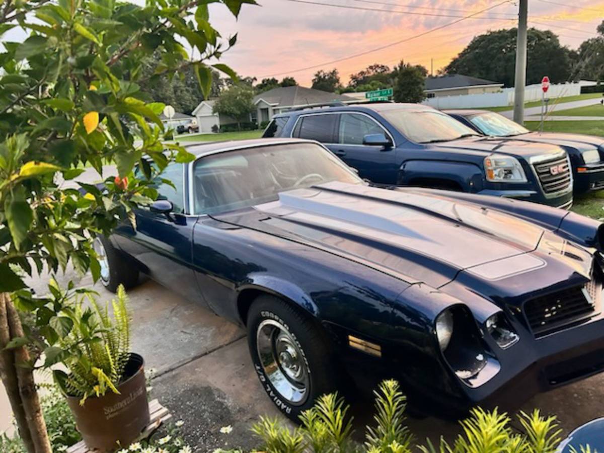 Chevrolet-camaro-1980-blue-6