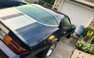 Chevrolet-camaro-1980-blue-8
