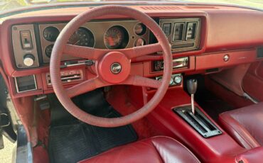 Chevrolet-camaro-1980-grey-10