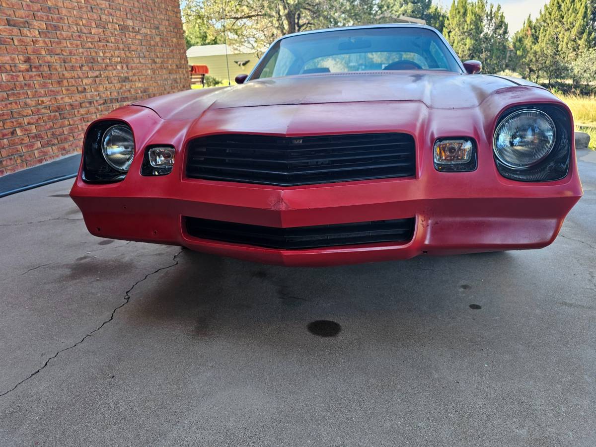 Chevrolet-camaro-1980-red-3
