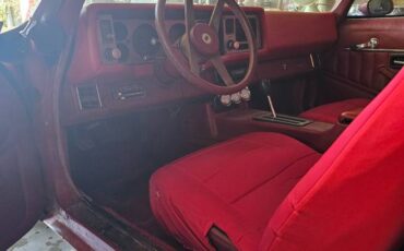 Chevrolet-camaro-1980-red-8
