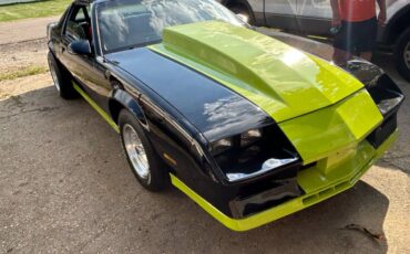Chevrolet-camaro-1984-black-8