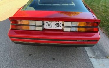 Chevrolet-camaro-1984-red-5