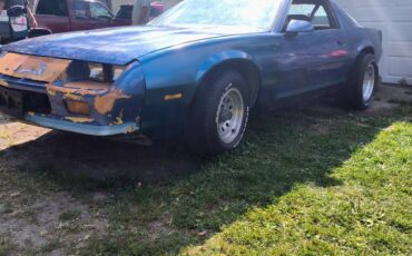 Chevrolet-camaro-1986-2