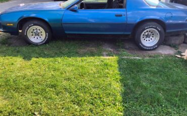 Chevrolet-camaro-1986