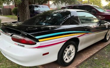 Chevrolet-camaro-1993-2