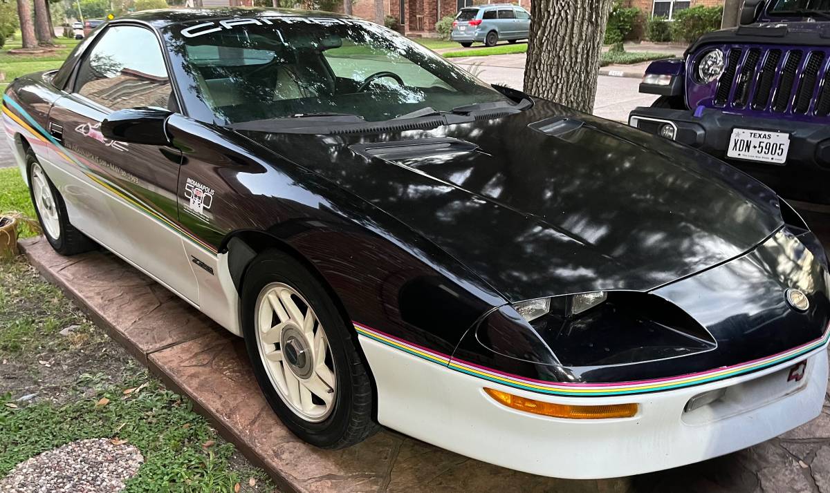 Chevrolet-camaro-1993-3