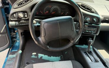 Chevrolet-camaro-1995-custom-7