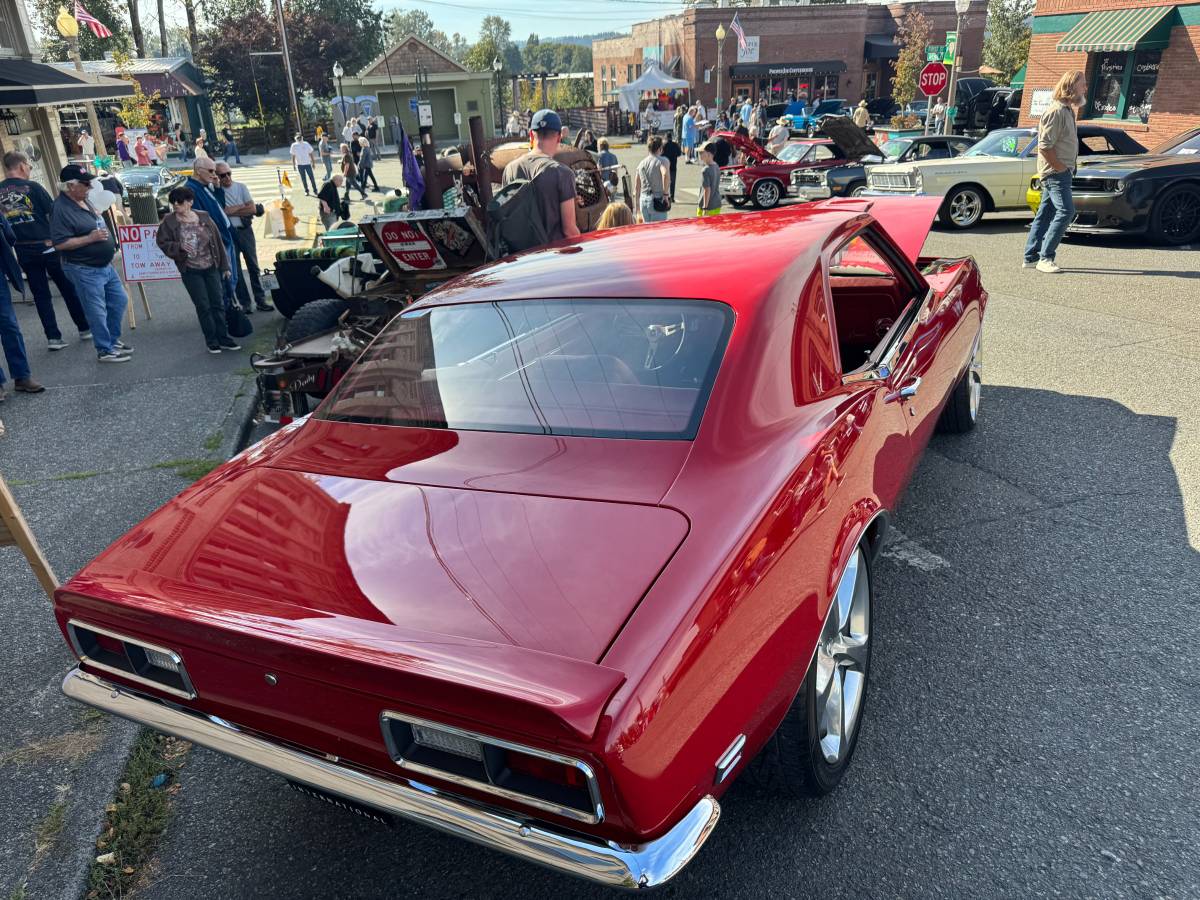 Chevrolet-camaro-454-big-block-1968-red-19