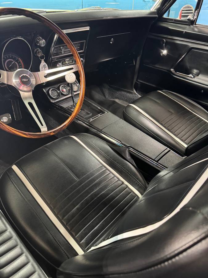 Chevrolet-camaro-convertible-1967-yellow-3