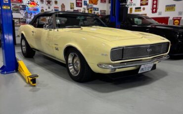 Chevrolet-camaro-convertible-1967-yellow-30