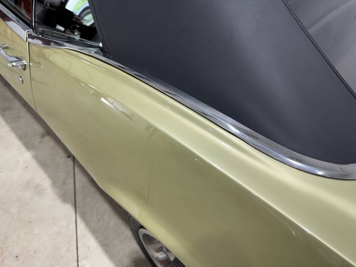 Chevrolet-camaro-convertible-1968-custom-13