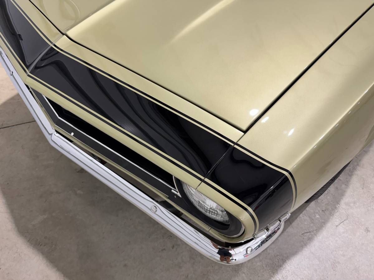 Chevrolet-camaro-convertible-1968-custom-18