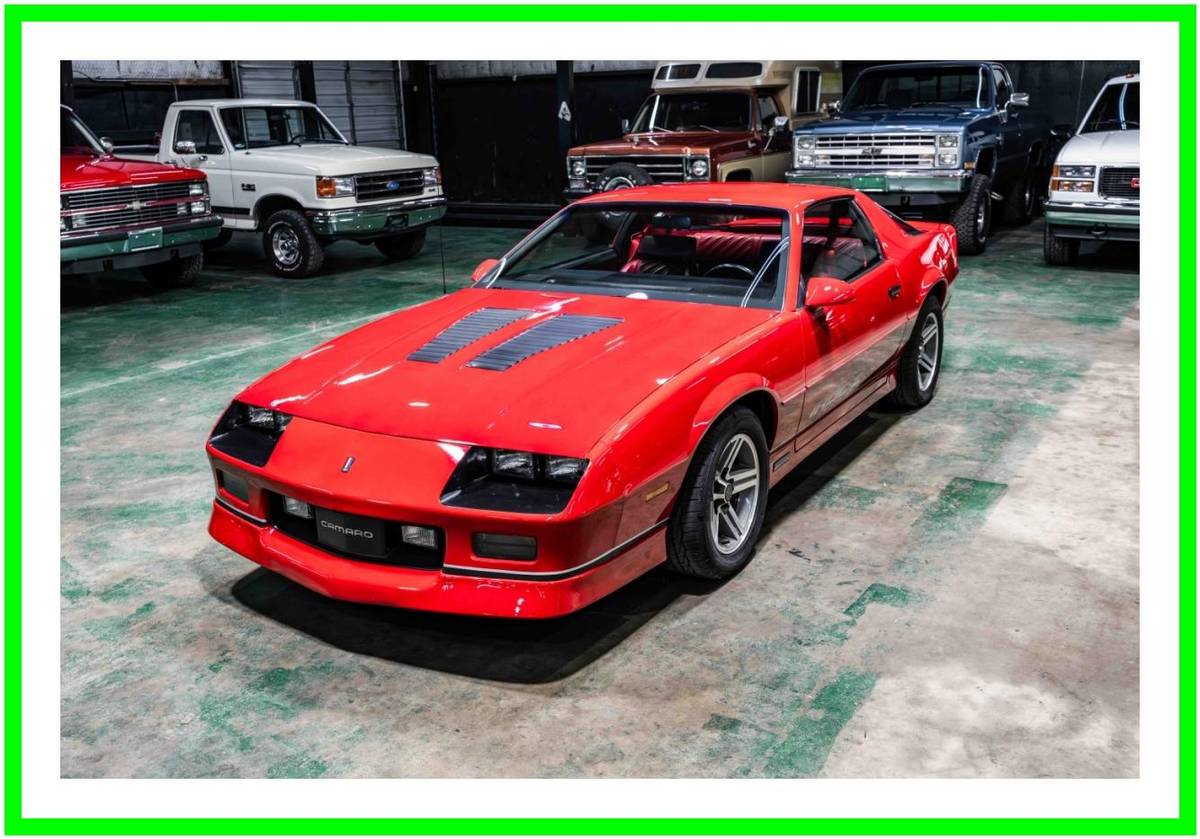 Chevrolet-camaro-iroc-1987-red-8