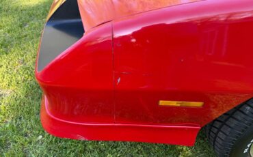 Chevrolet-camaro-iroc-z-1985-red-20