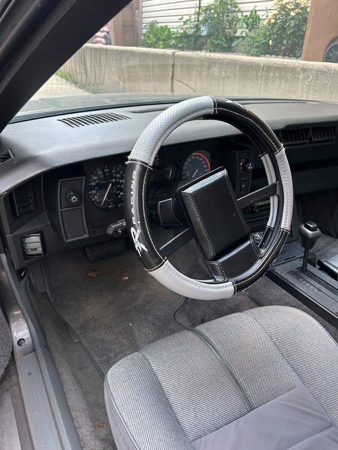 Chevrolet-camaro-rs-1989-grey-2
